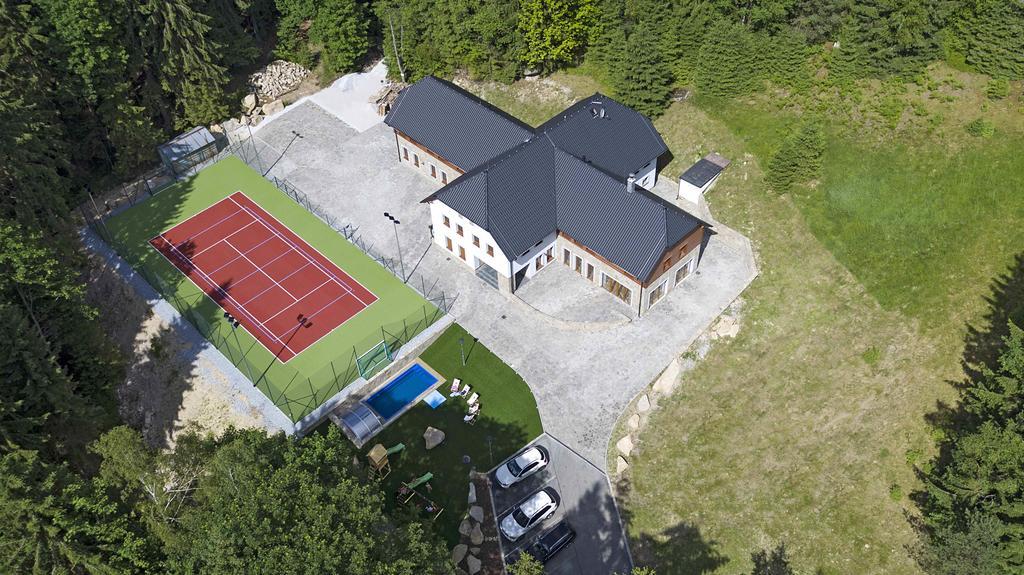 شقة Club Rezidence Pod Luci Loučovice المظهر الخارجي الصورة